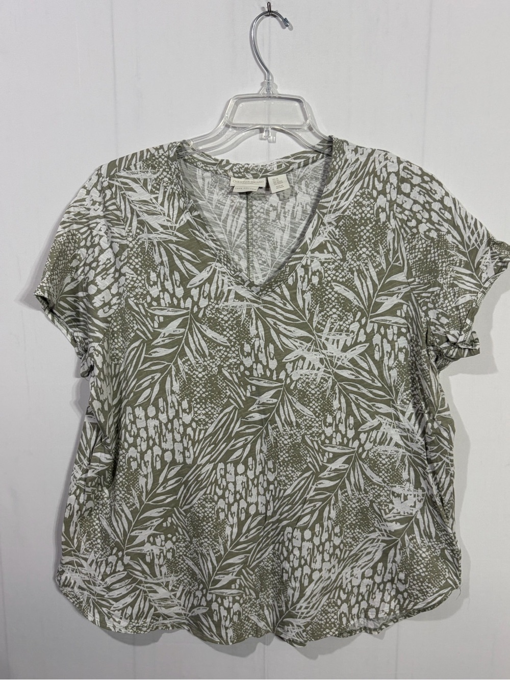 Christian Siriano Printed V-Neck Short Sleeve Top Plus Size 2x